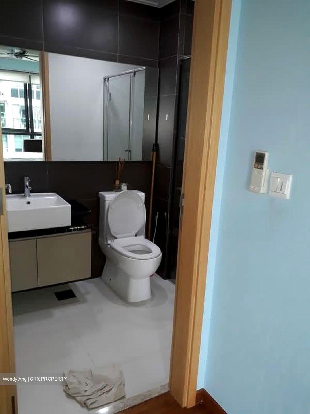 Esparina Residences (D19), Condominium #549607281